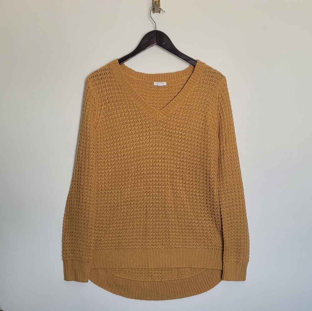 A knitted sweatshirt by Ardene